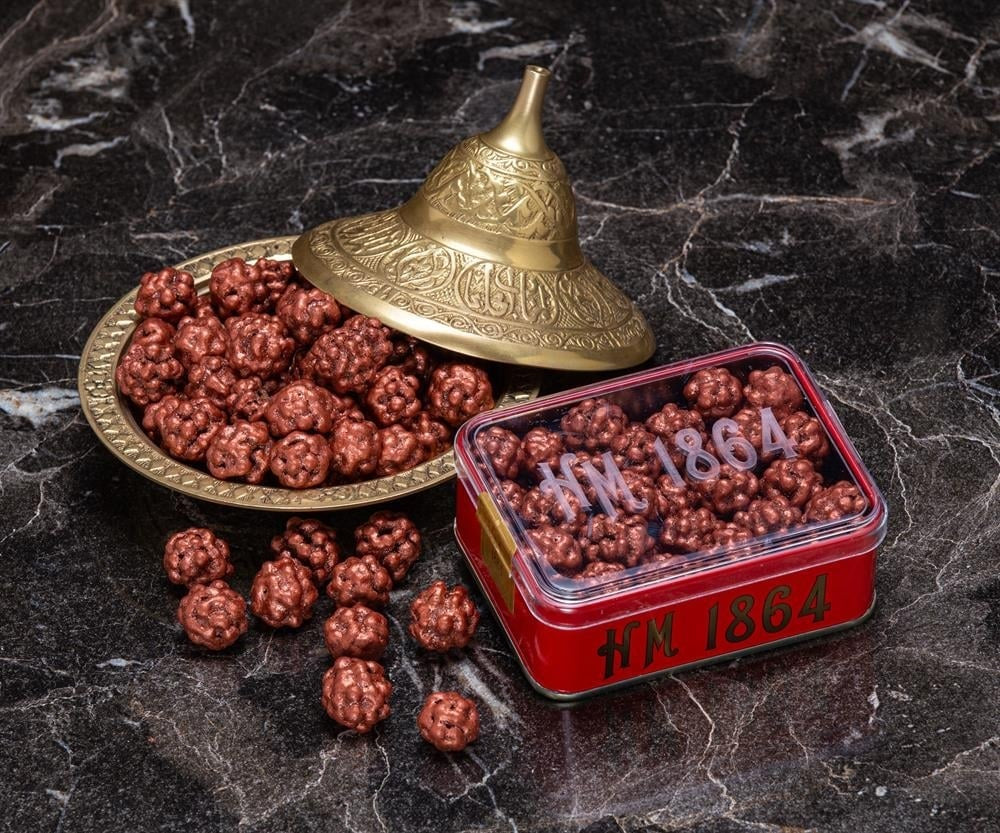 Hafiz Mustafa Coffee Bean Milk Chocolate Dragee (Small Metal Box)