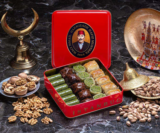 HAFIZ MUSTAFA BAKLAVA BOX (Pre-Order) (Offer-Box) SF Traders