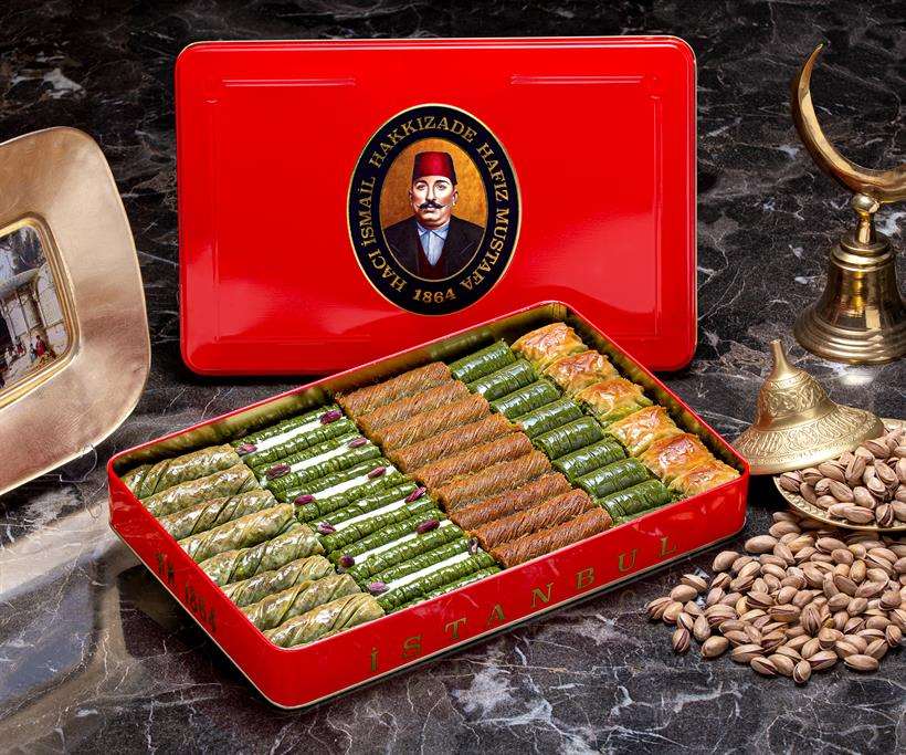 Hafiz Mustafa Premium Mixed Pistachio Baklava 2 KG Box (Pre-Order) SF Traders